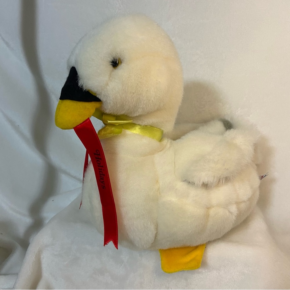 Vintage Mary Meyer Happy Holiday Swan Plush Stuffed animal toy
 10 inch swan